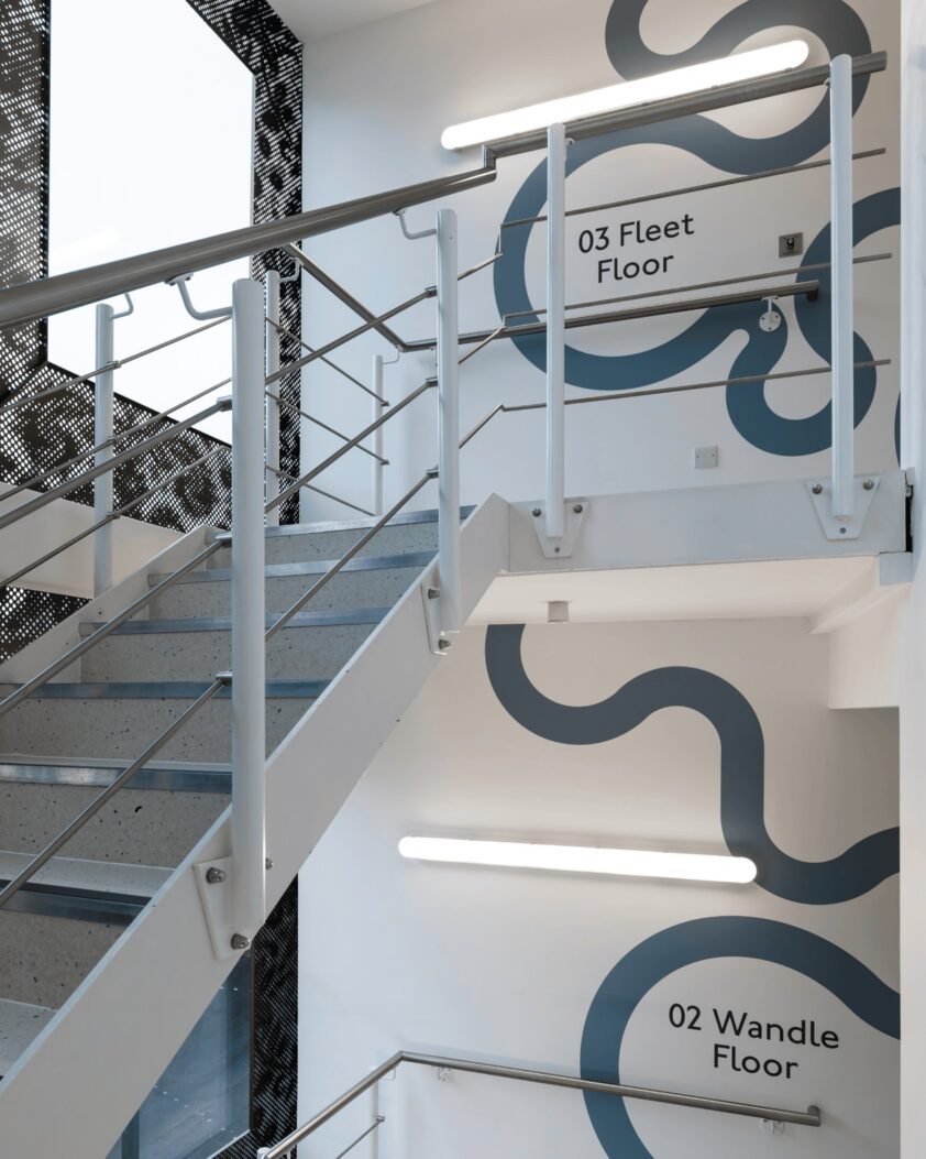 Tfl borough high street staircase 6of13